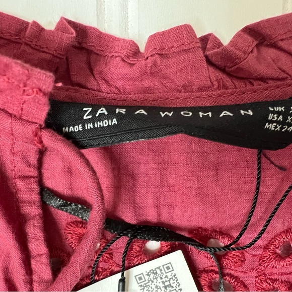 Zara Woman Eyelet Tassel Blouse Top  XS Peasant Boho Ruffle Neck NEW 667 - Picture 4 of 6